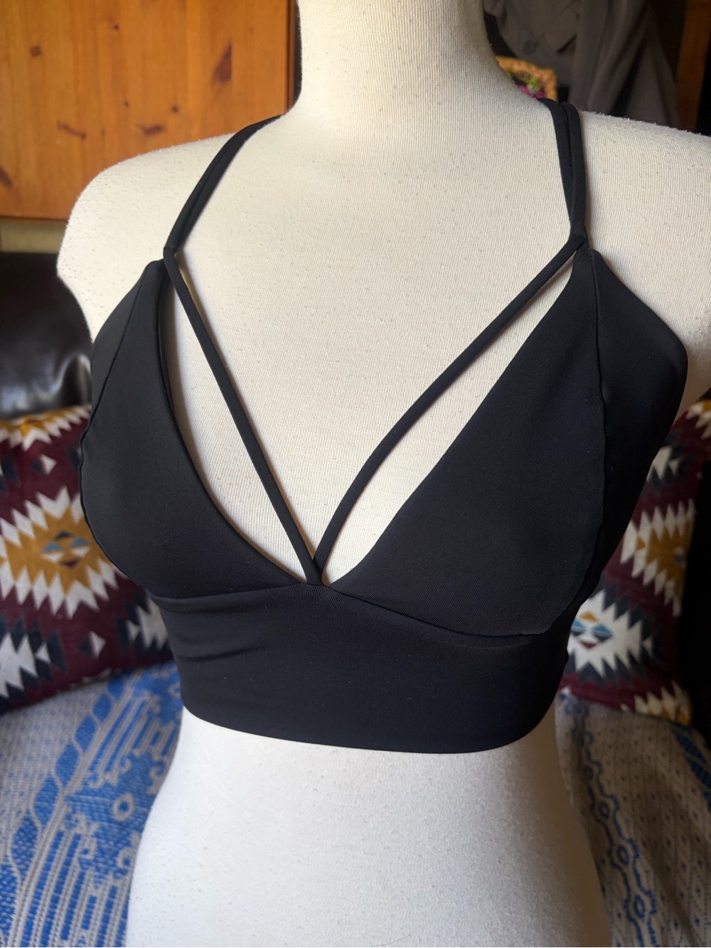 Lululemon Pushing Limits Bra
Black Size 8 - Picture 7 of 12